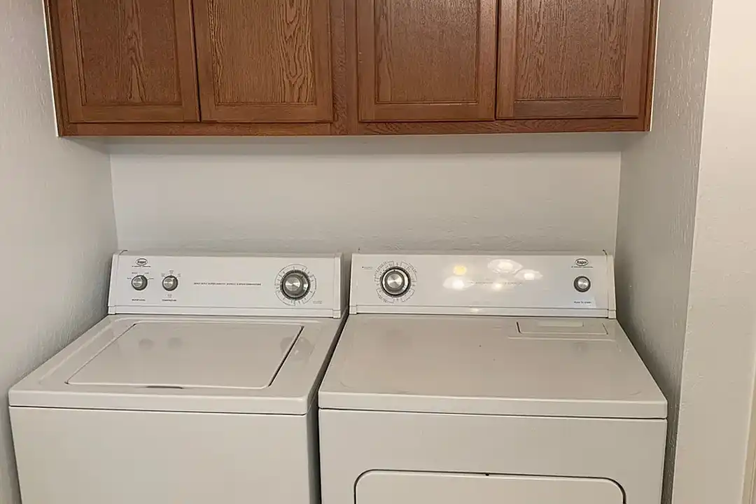 Stonebrook Apartments – photo 1 of 23