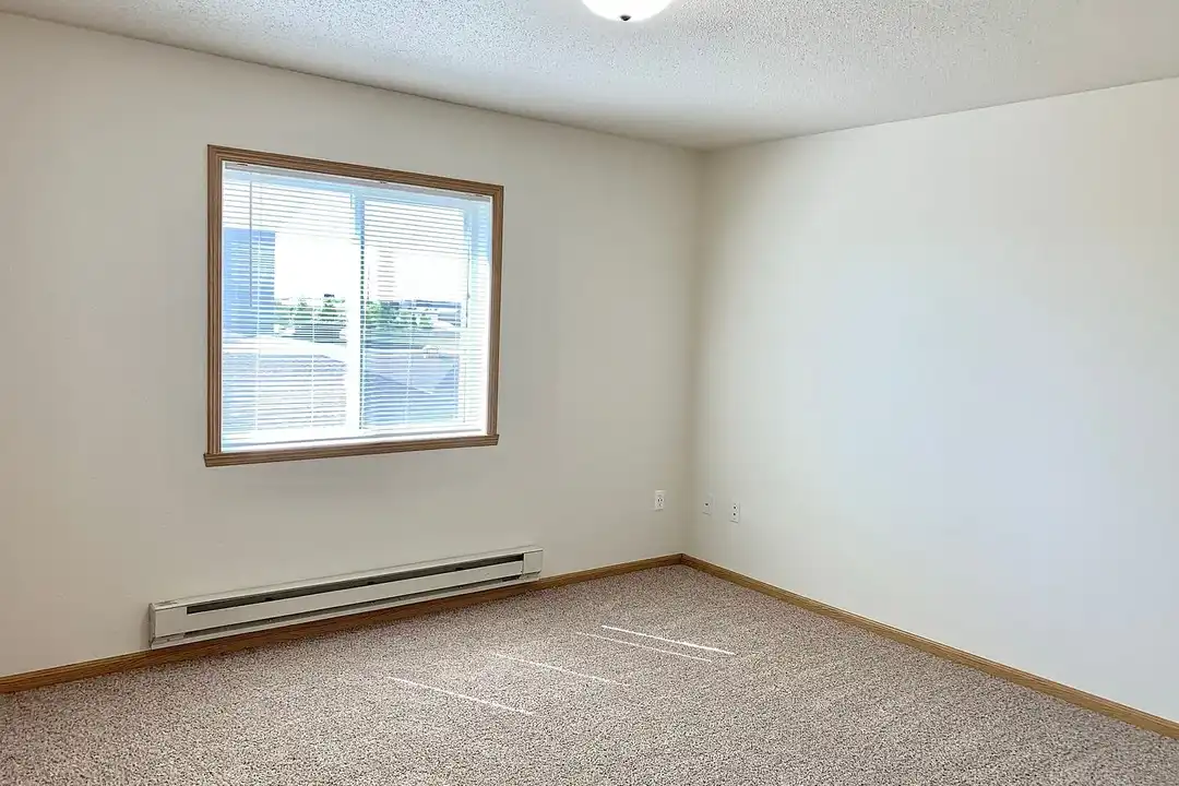 Pointe West VI – photo 1