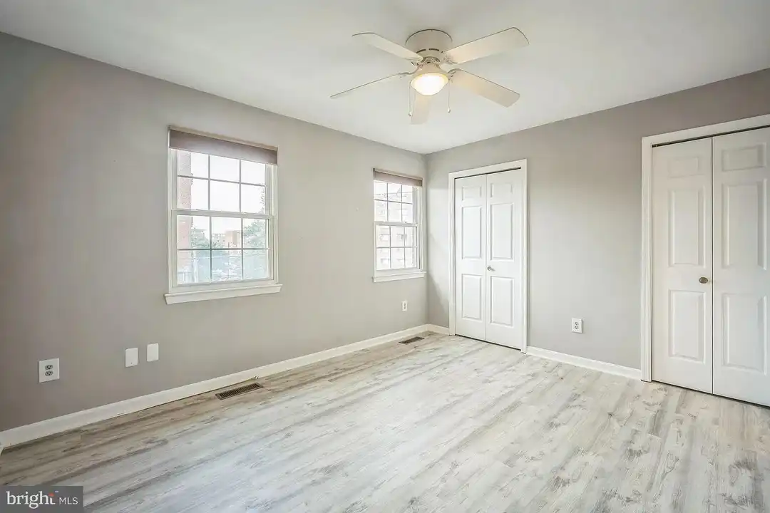 948 S Rolfe St - View 5