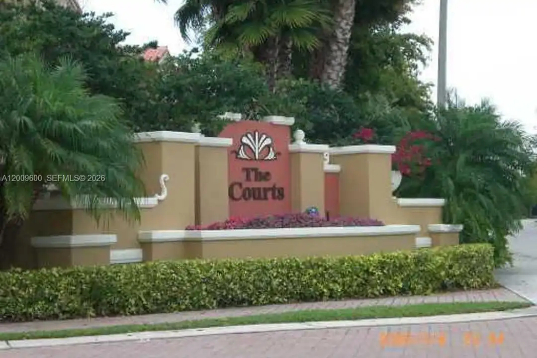 6630 NW 114th Ave unit 1503 - View 2
