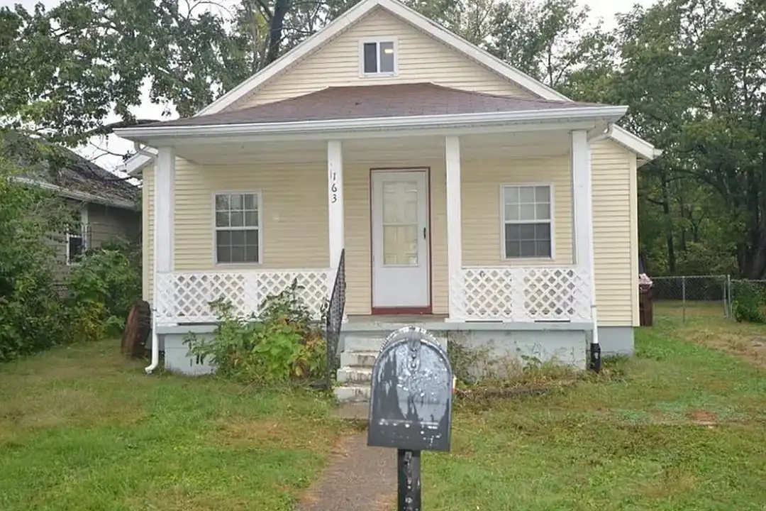 163 Drexel Ave – photo 1