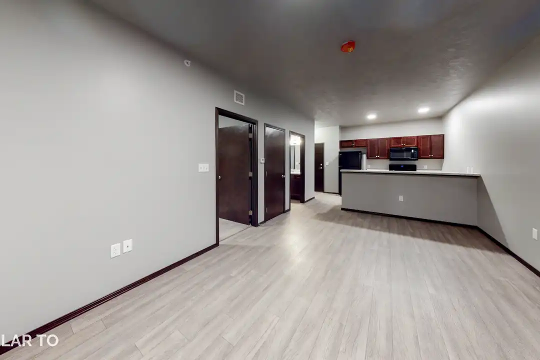 215 2nd St SW unit 215-1114 - View 6