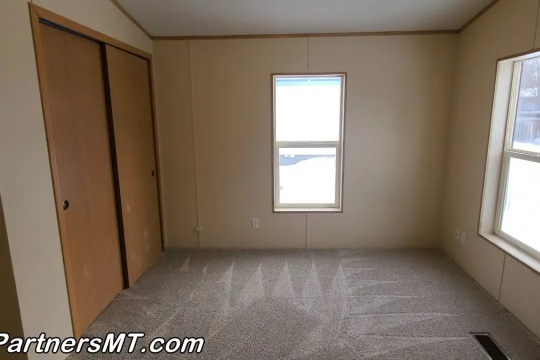115 Sunlight Ave - View 4