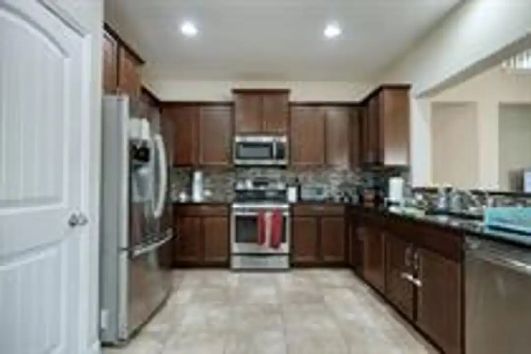 413 Alsatian Ln - View 3