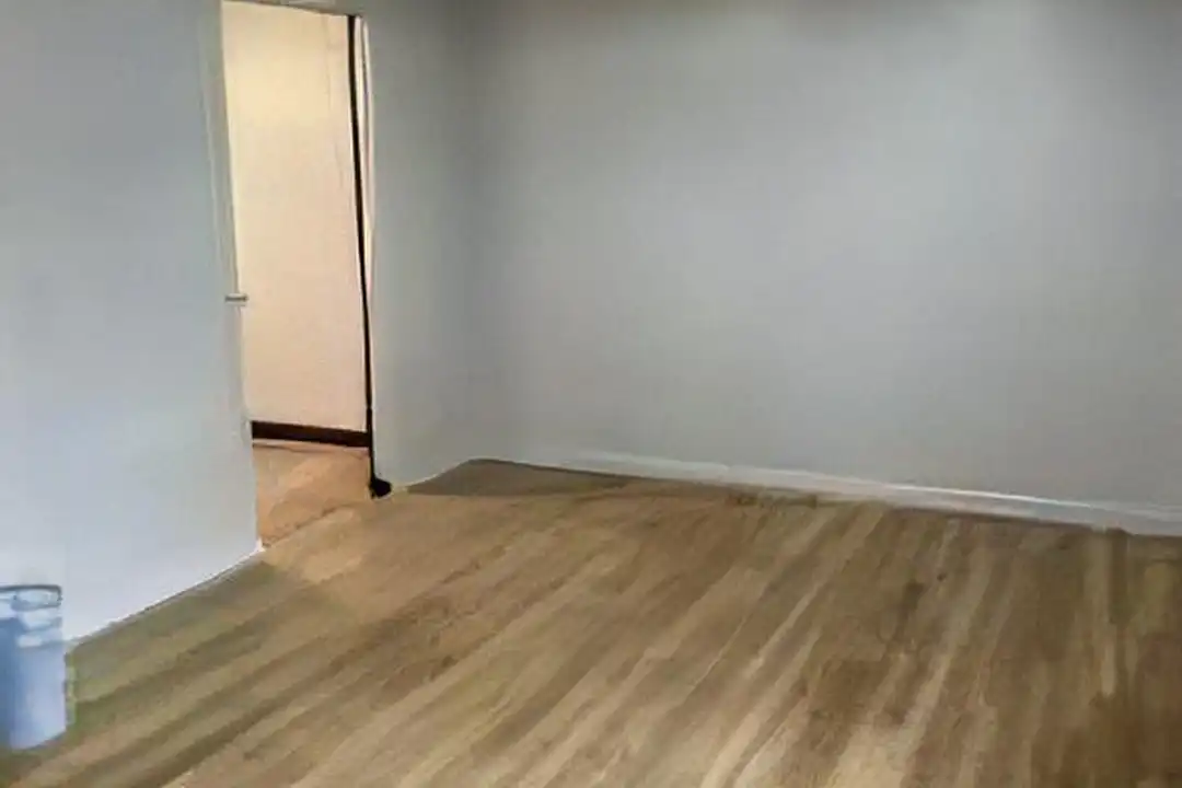743 Newcomb Rd - View 4