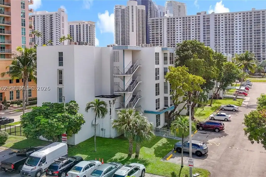 17560 Atlantic Blvd #501 - View 2