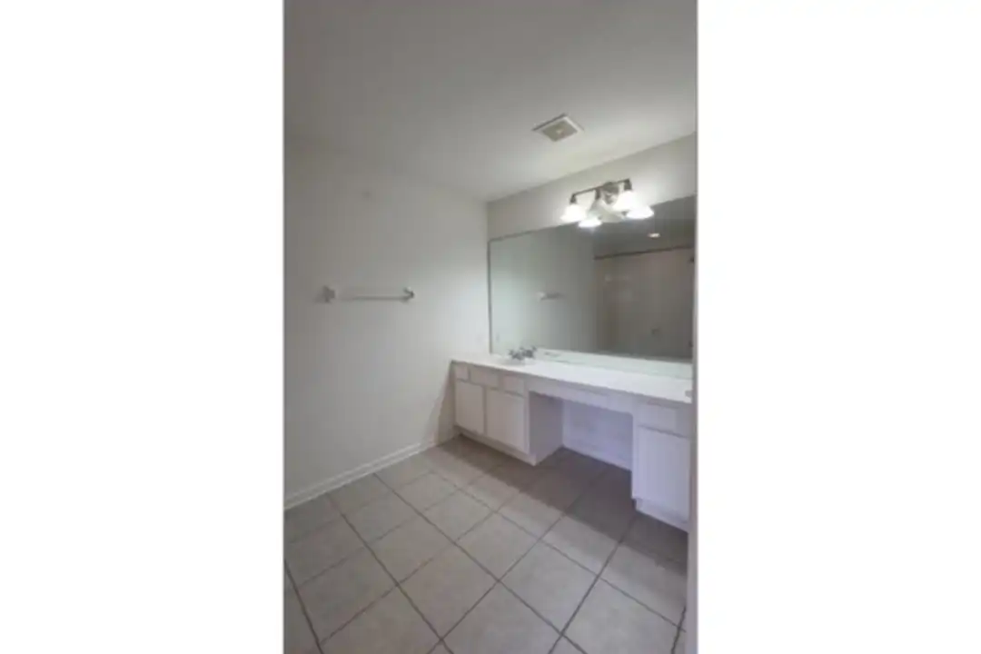 15217 Windmill Harbor Ct - View 4