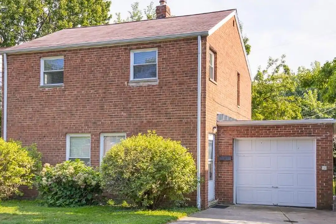 20250 Priday Ave – photo 1