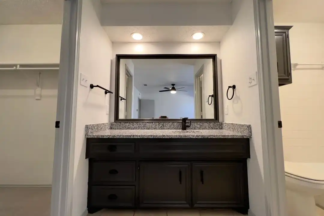 5702 91st St - View 6