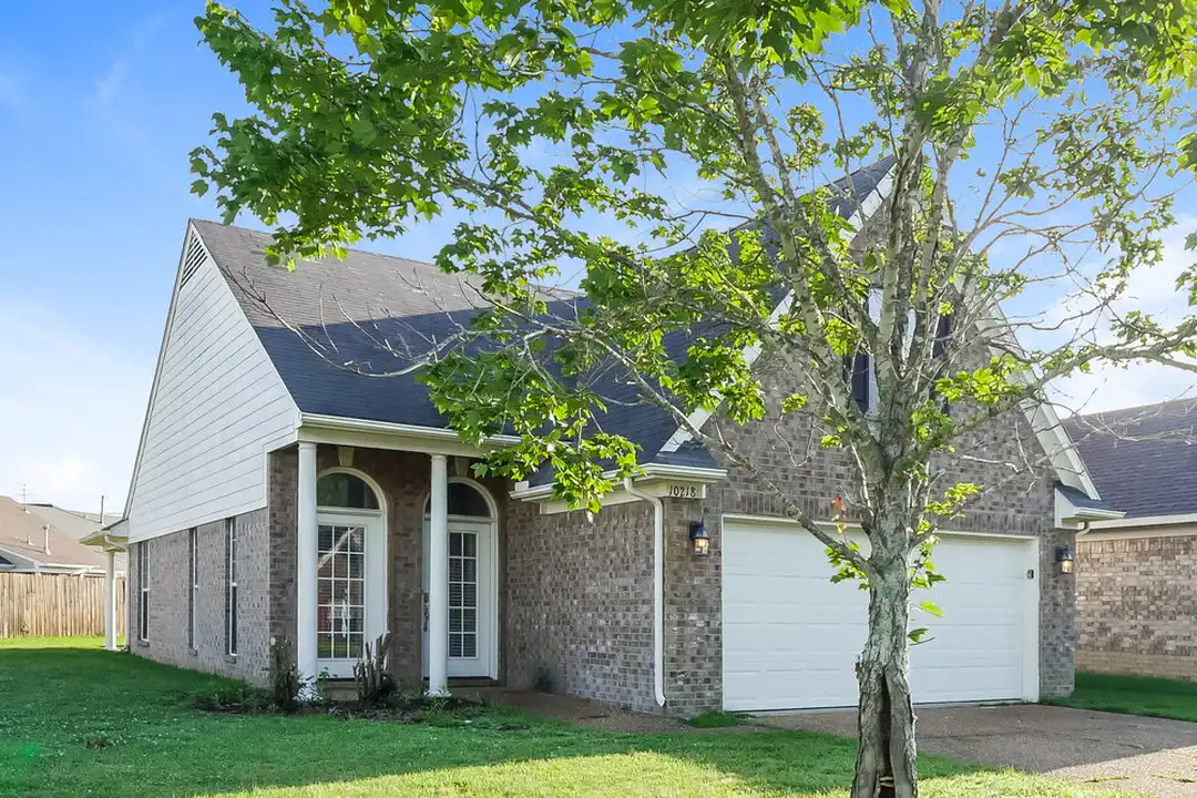 10218 Cottage Oaks Cove – pohled 4