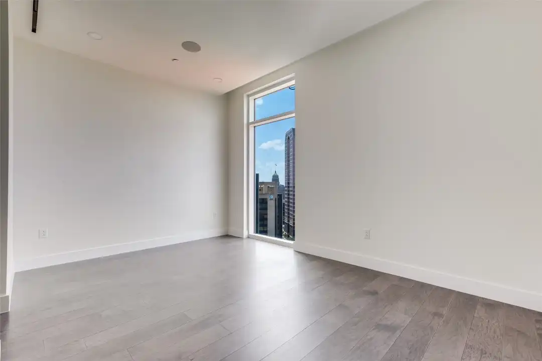 123 Lexington Ave - View 3