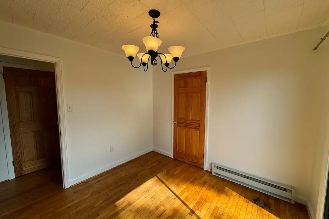 319 Hi Alta Ave - More