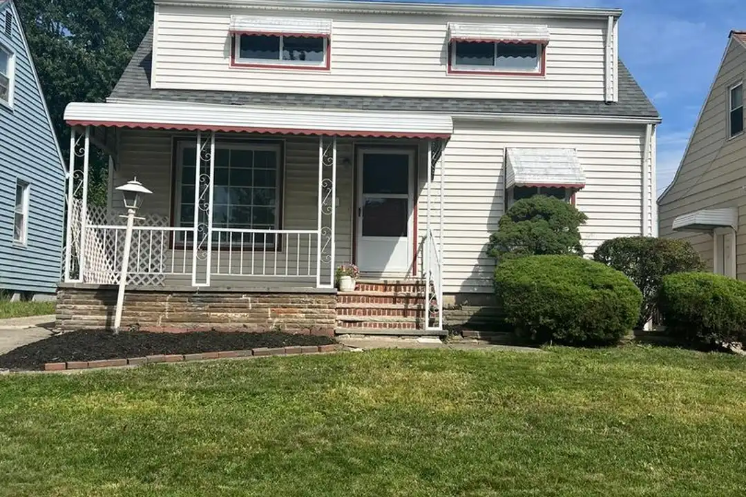 955 E 223rd St – photo 1
