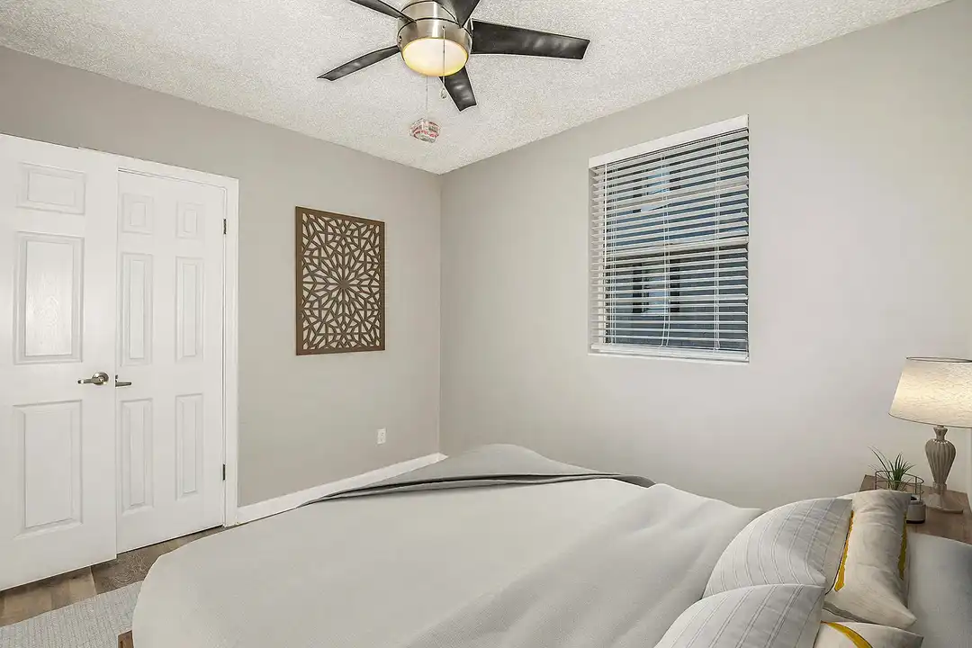Apartment in Jacksonville, The Oaks at San Jose, Lakewood - More