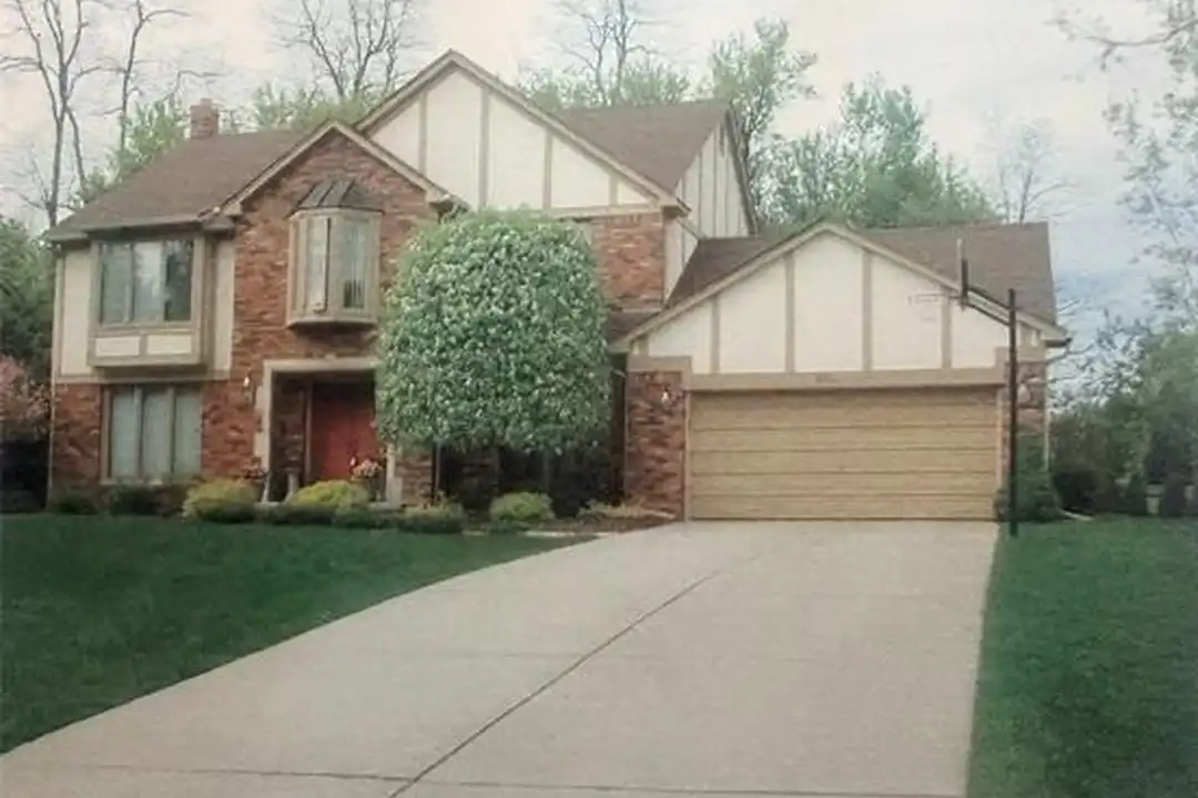 6330 Odessa Dr – photo 1