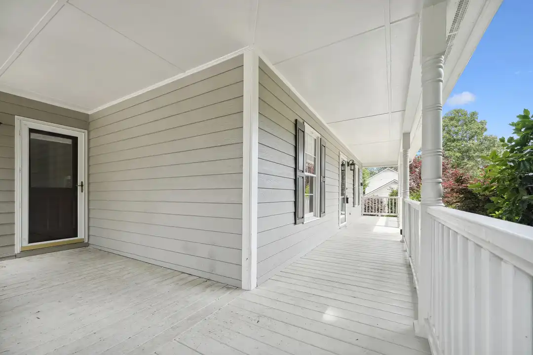 223 Wintergreen Dr - View 3