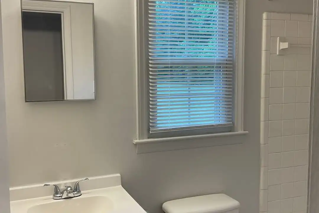 1 Chesterfield Ct unit 7CG - View 4