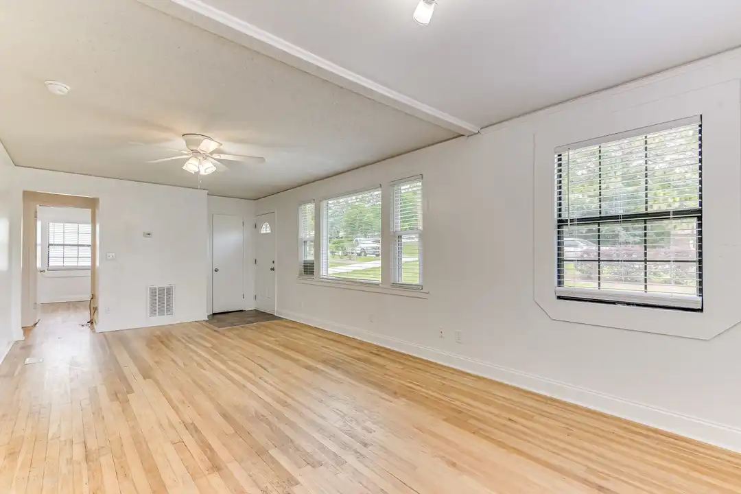 2446 Young Dr - View 4