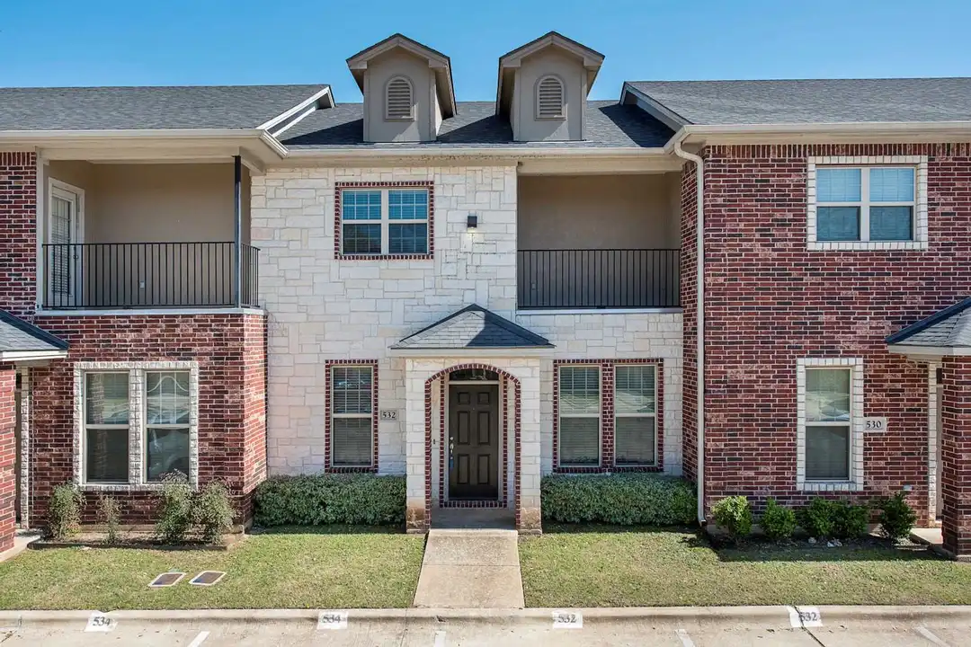 526 Forest Dr Loop - View 3