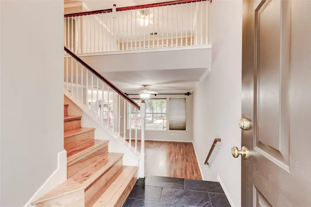Apartment in Austin, Duval Springs, Travis - More