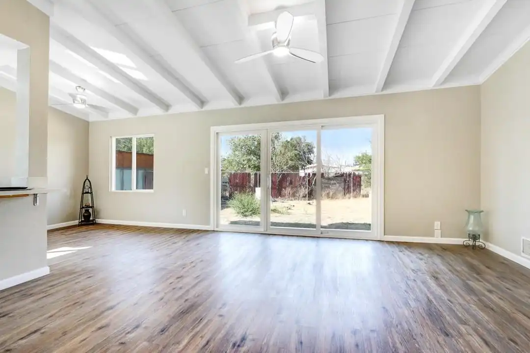 713 W Ave H-10 unit H-10 - View 4