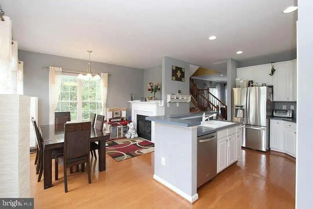 44269 Cornish Ln - View 6