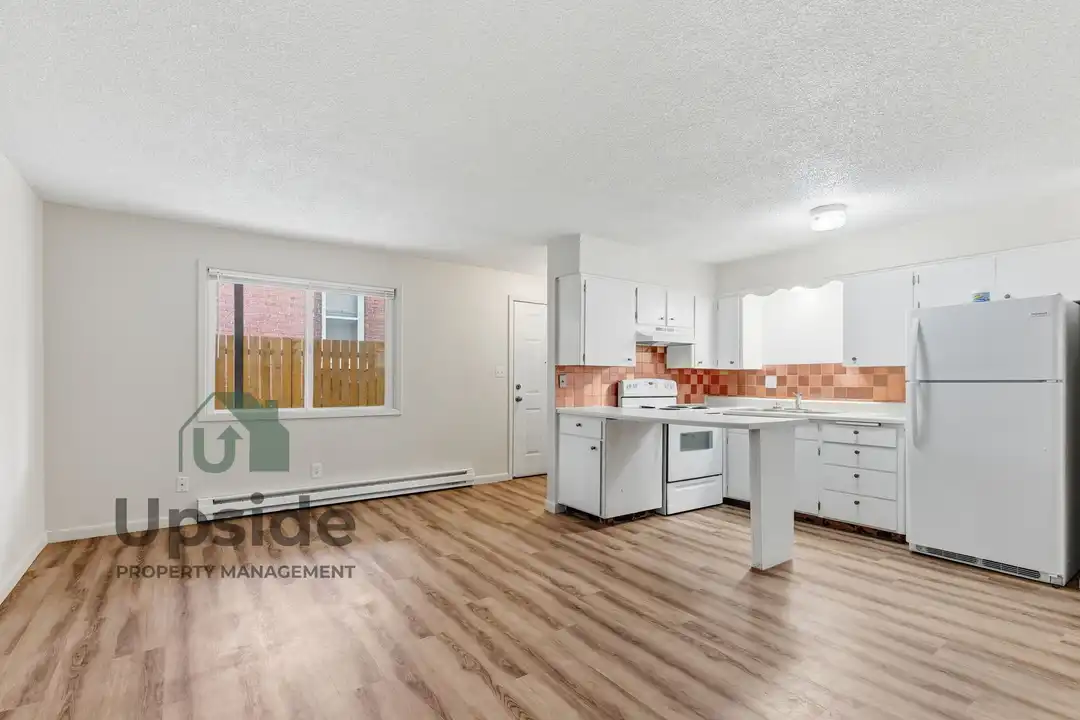 217 E Sinto Ave unit 2 – photo 1