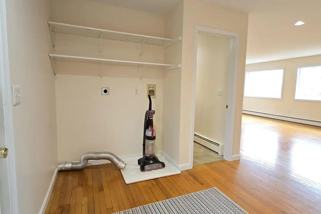126 Range Rd - View 6
