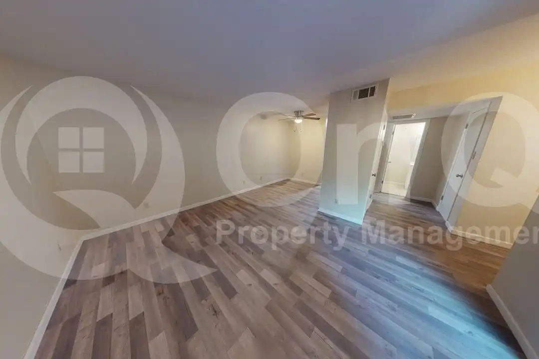 Apartment in Tucson - View 4
