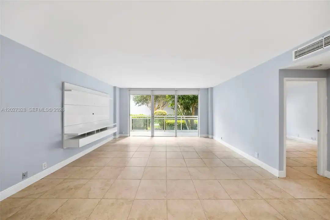 3301 NE 5th Ave unit 104 - View 4