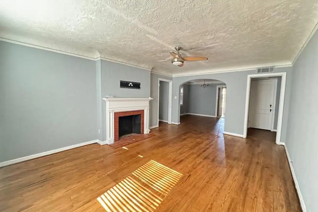 4027 Herschel Ave - View 4