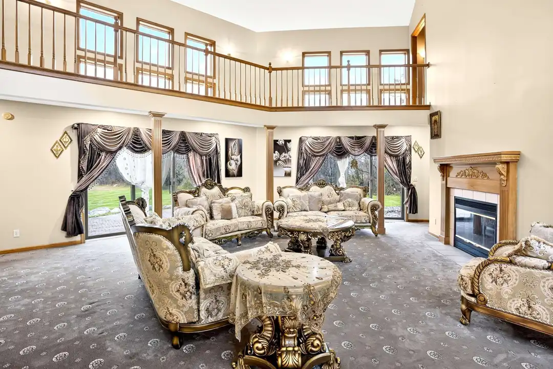 2366 Lost Creek Ct - View 4