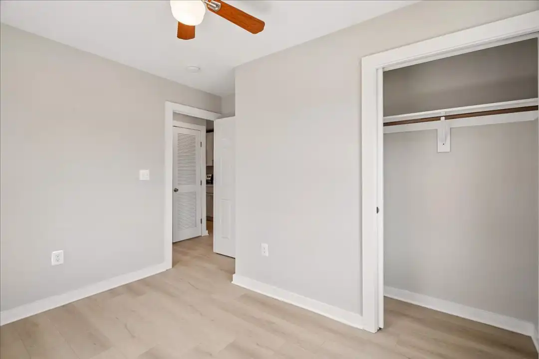 1410 Young St SE unit Young 3 - View 4