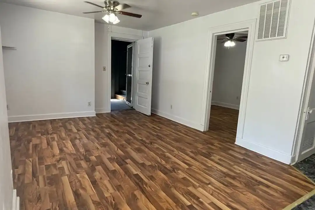 2500 N Sawyer Ave unit # 1R - View 3