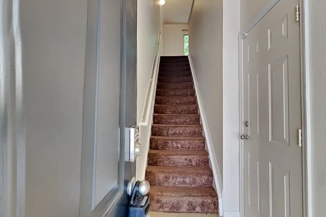 5236 Hampton Beach Pl - View 4