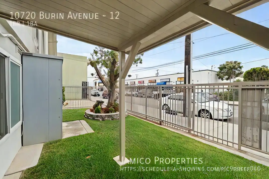 10720 S Burin Ave - View 2