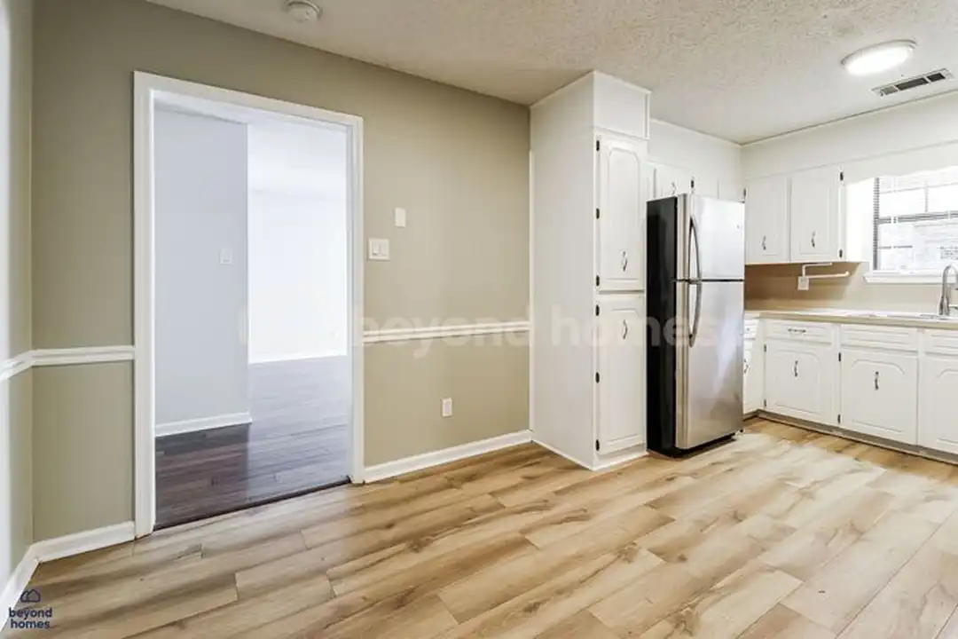 600 Hemphill Rd - View 6