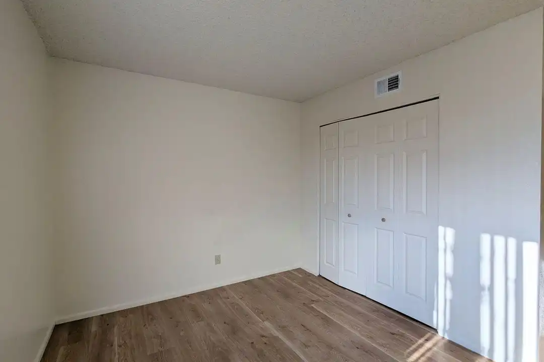 3150 E Bellevue St #9 - View 4