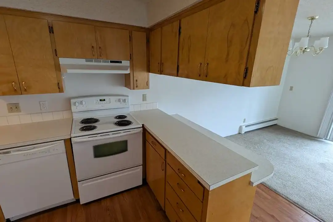 605 S Grand Ave unit F - View 5