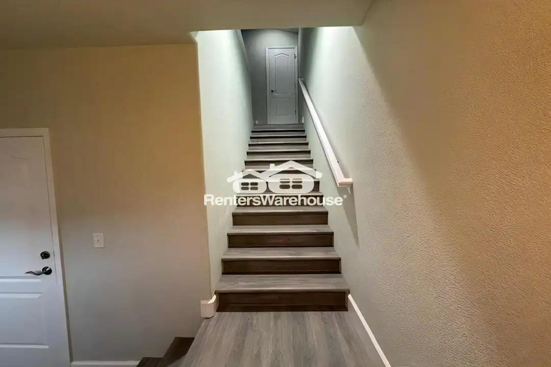 Apartment in Greeley - View 5