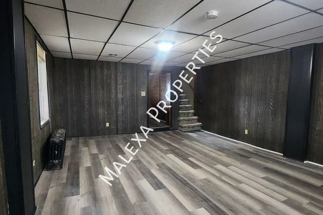 353 W Water St - View 4