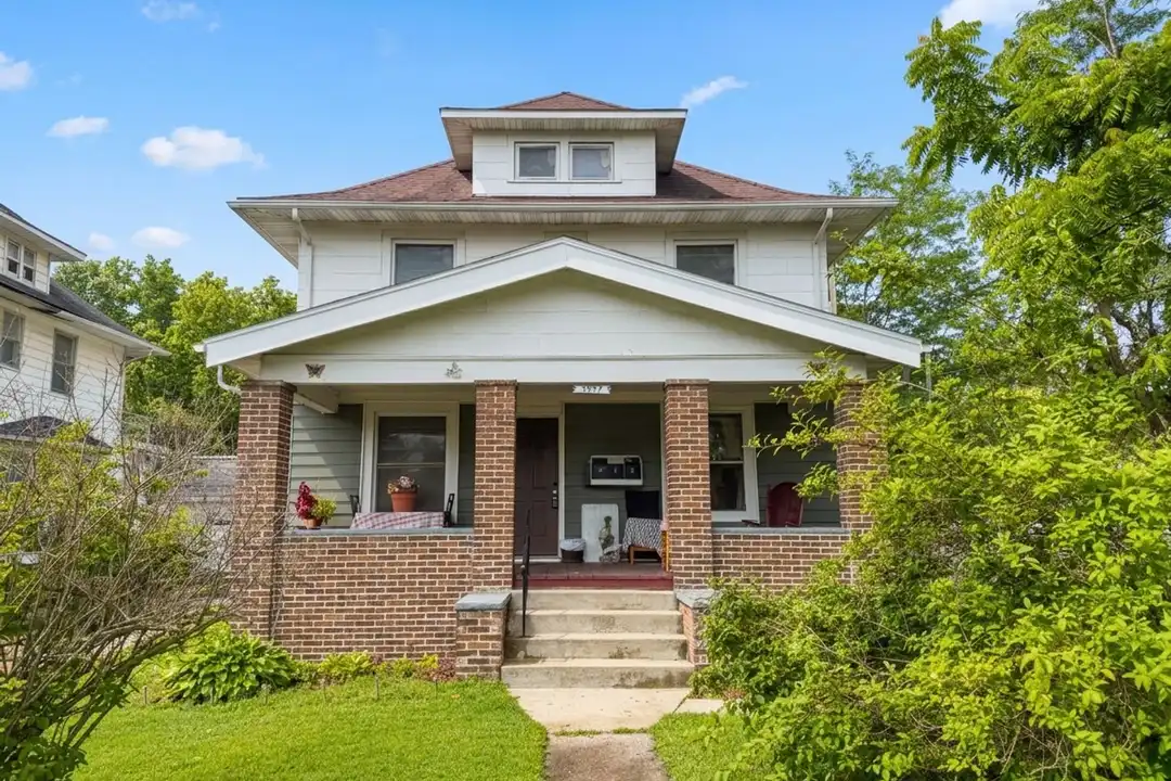 3937 Lockwood Ave unit 2 – photo 1