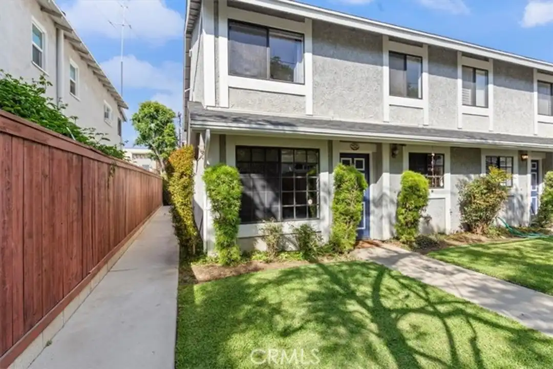 1001 N Monterey St unit C - View 2