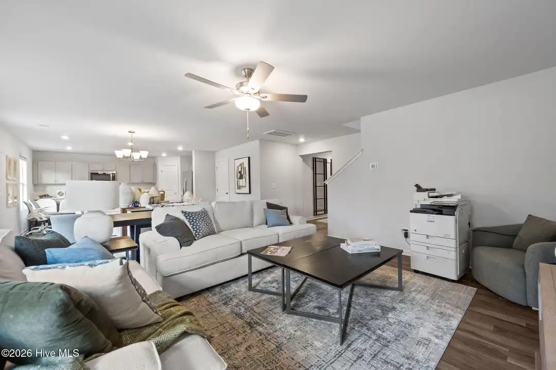 532 Sandy Holw Dr - View 4