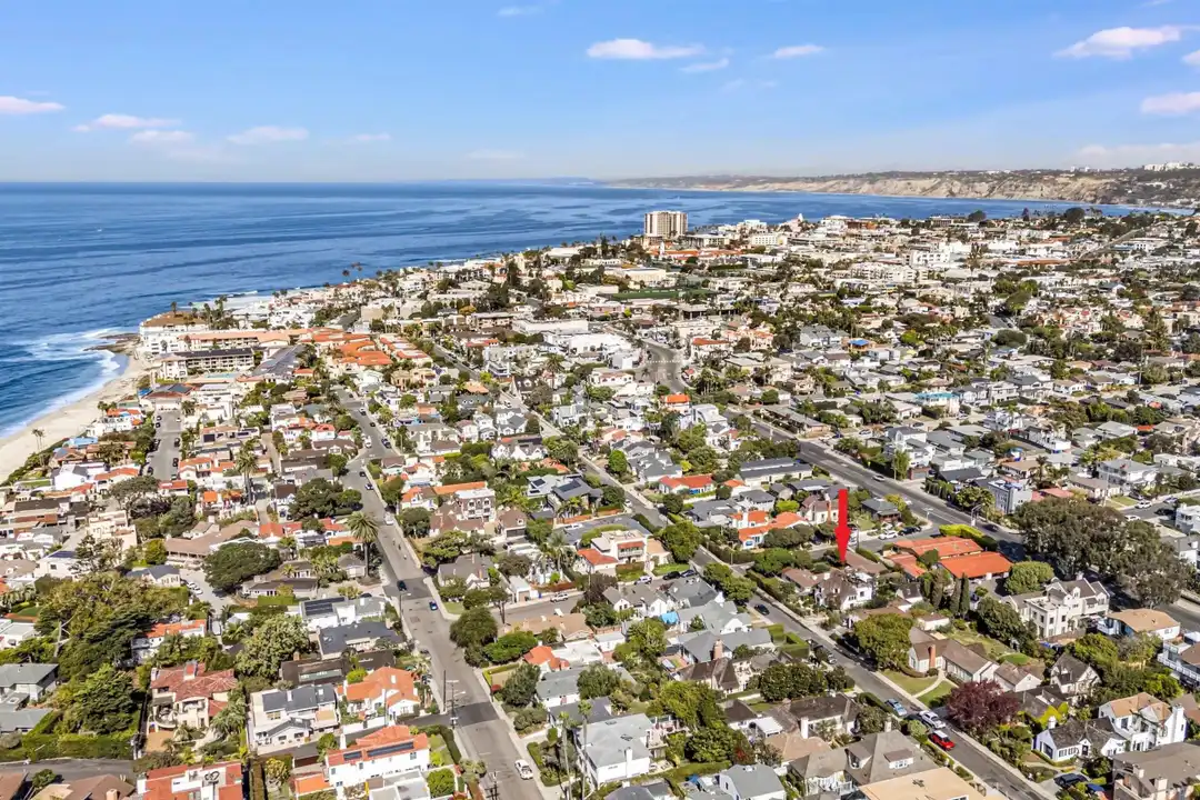 7135 Olivetas Ave – pohled 3