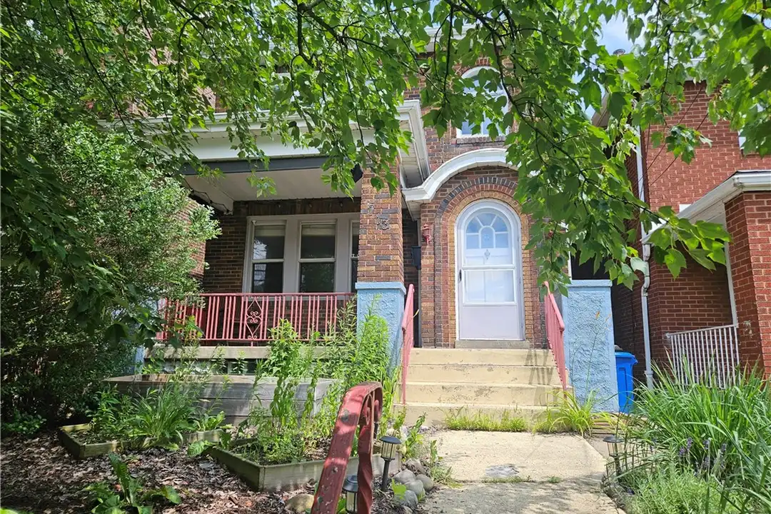 713 Hazelwood Ave – photo 1