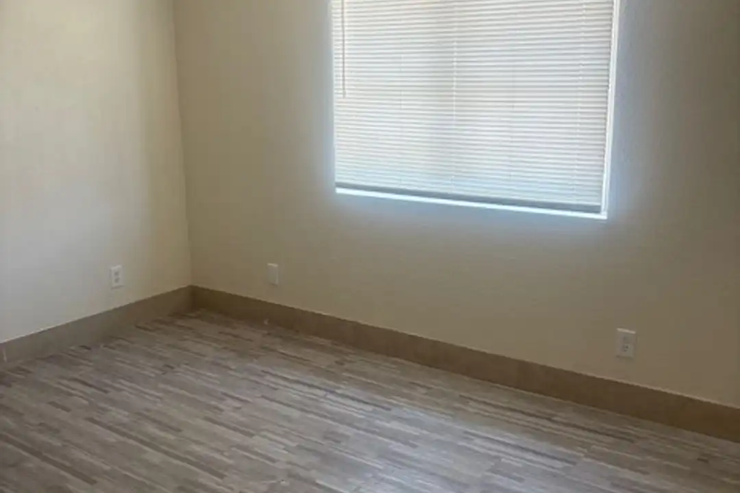 4223 Zavala St unit Unit 4/D - More