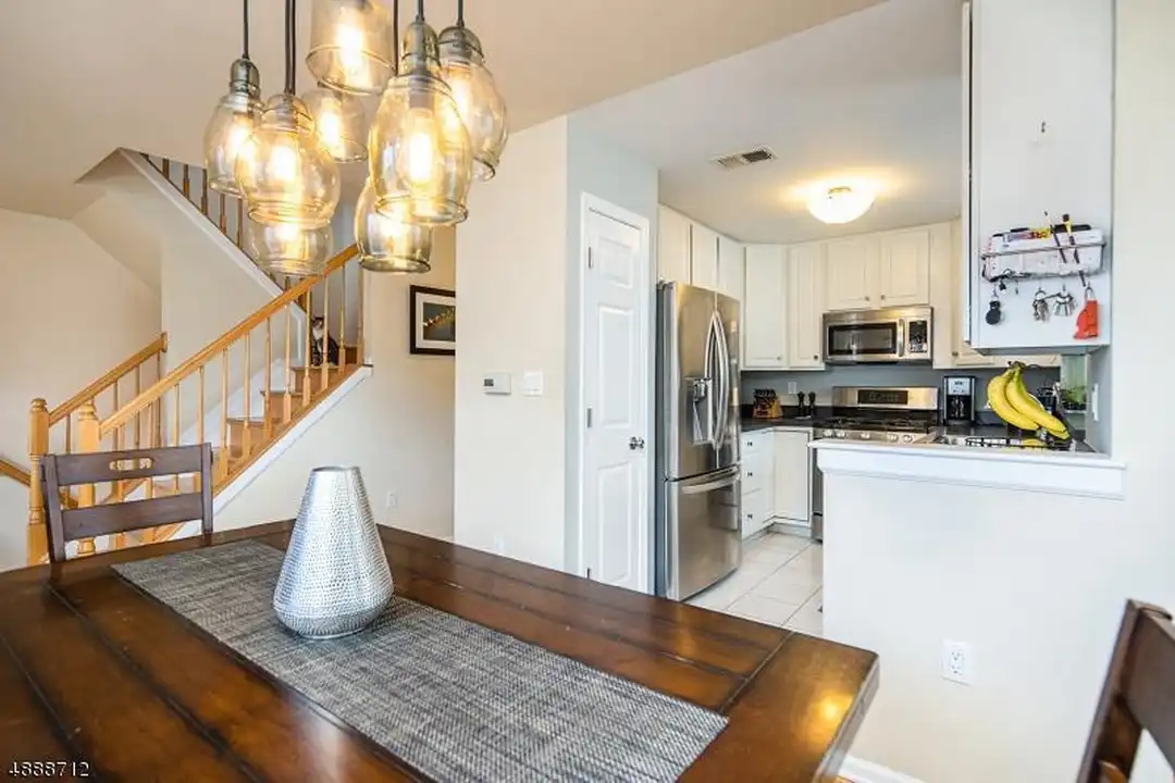137 Riverwalk Way unit Clifton Home - View 4