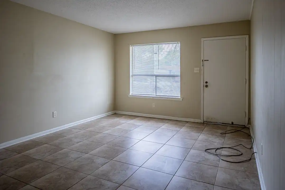 Apartment in Del Rio - View 4