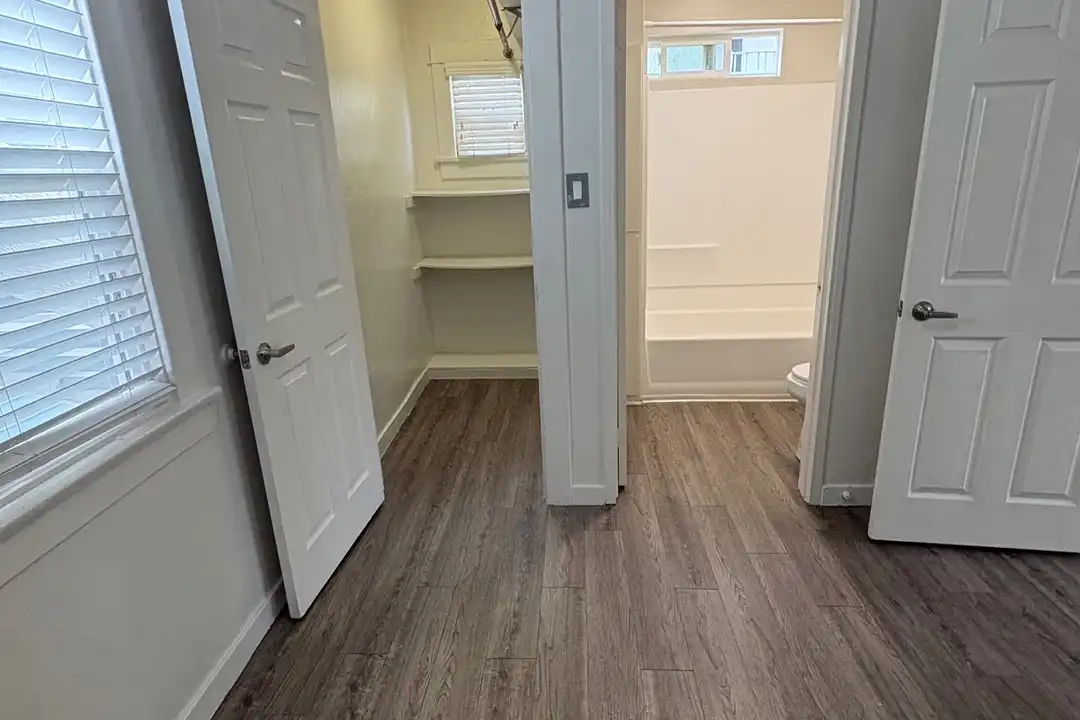 1706 Sherman Pl unit 1 – photo 1